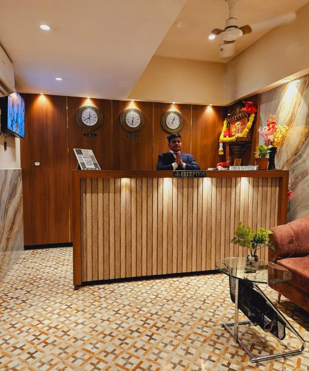 Hotel Czar Inn - Vashi Navi Mumbai Esterno foto